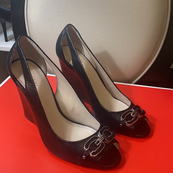 Beautiful Coach Wedges Black Brand New. - Picture 3 of 11